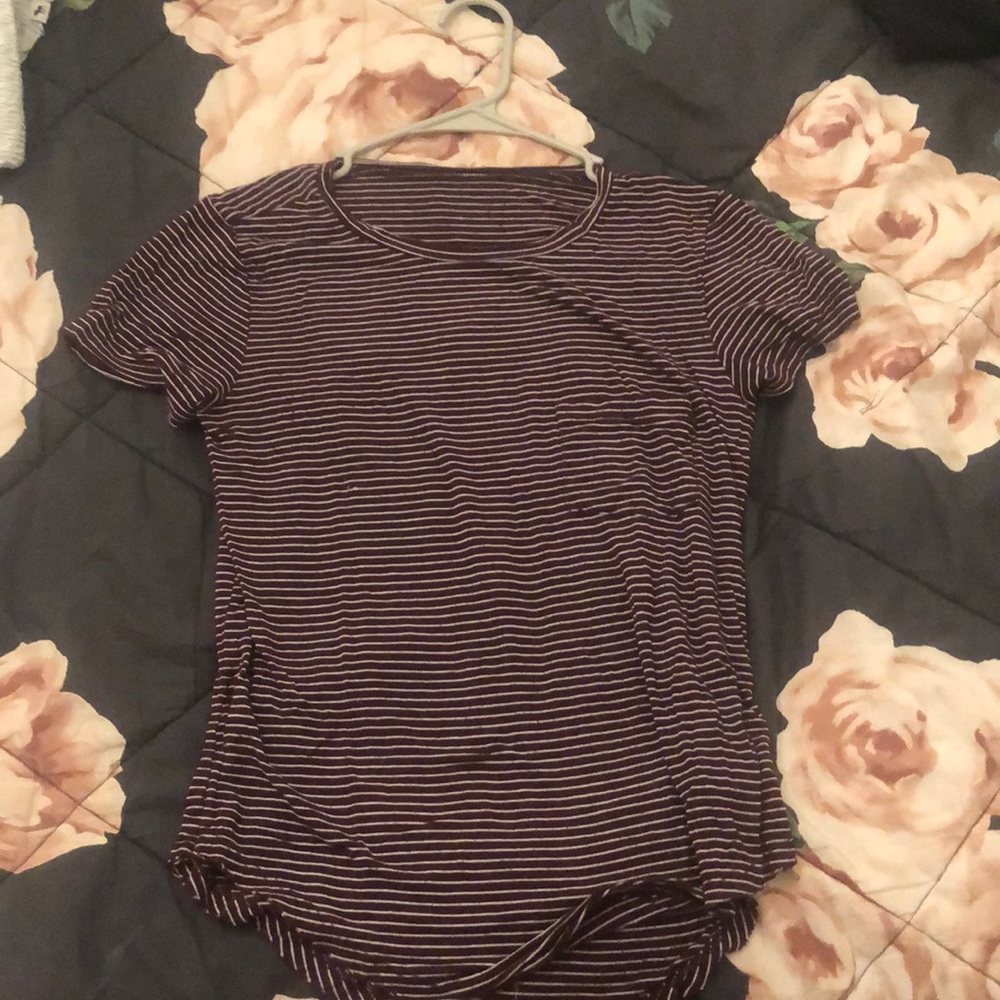 Small American Eagle Maroon and white striped soft and sexy tee